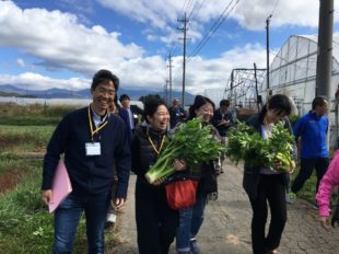 ちの旅 銀座nagano 秋のセロリと蓼科の休日ツアー ご報告 長野県茅野市移住応援サイト 八ヶ岳に暮らす 楽園信州ちの